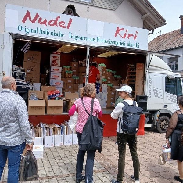 Auch Nudel Kiri war am Fischmarkt vertreten 