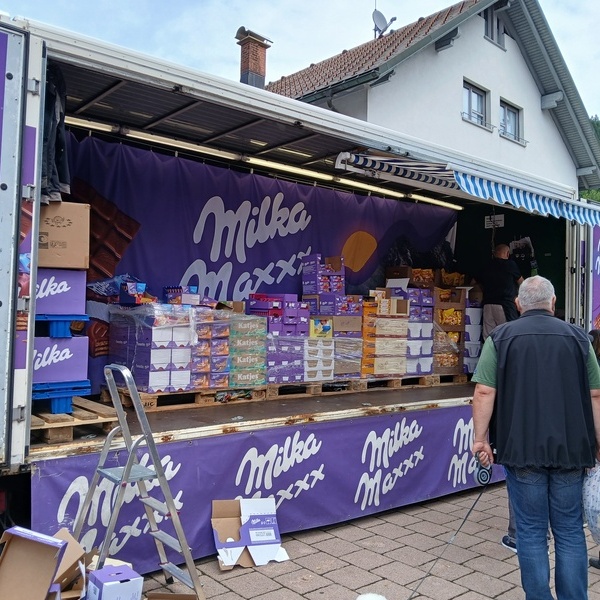 Milkawagen am Fischmarkt 